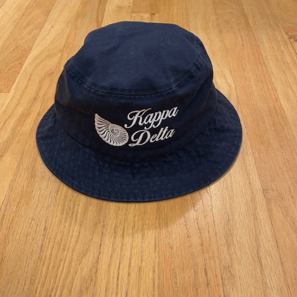 NWOT Kappa delta navy bucket hat - Picture 2 of 3
